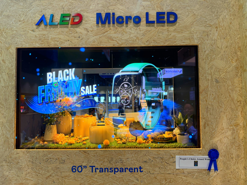 NG娱乐60吋高透明度Micro LED显示器获”最佳Micro LED技术应用奖”，将Micro LED面板透明化之设计特性极致发挥，以可扩展性无缝拼接技术打造，具备600 nits全画面亮度、大于60%穿透率及超过NTSC 110%的优异广色域表现，可依需求灵活应用于各种场域